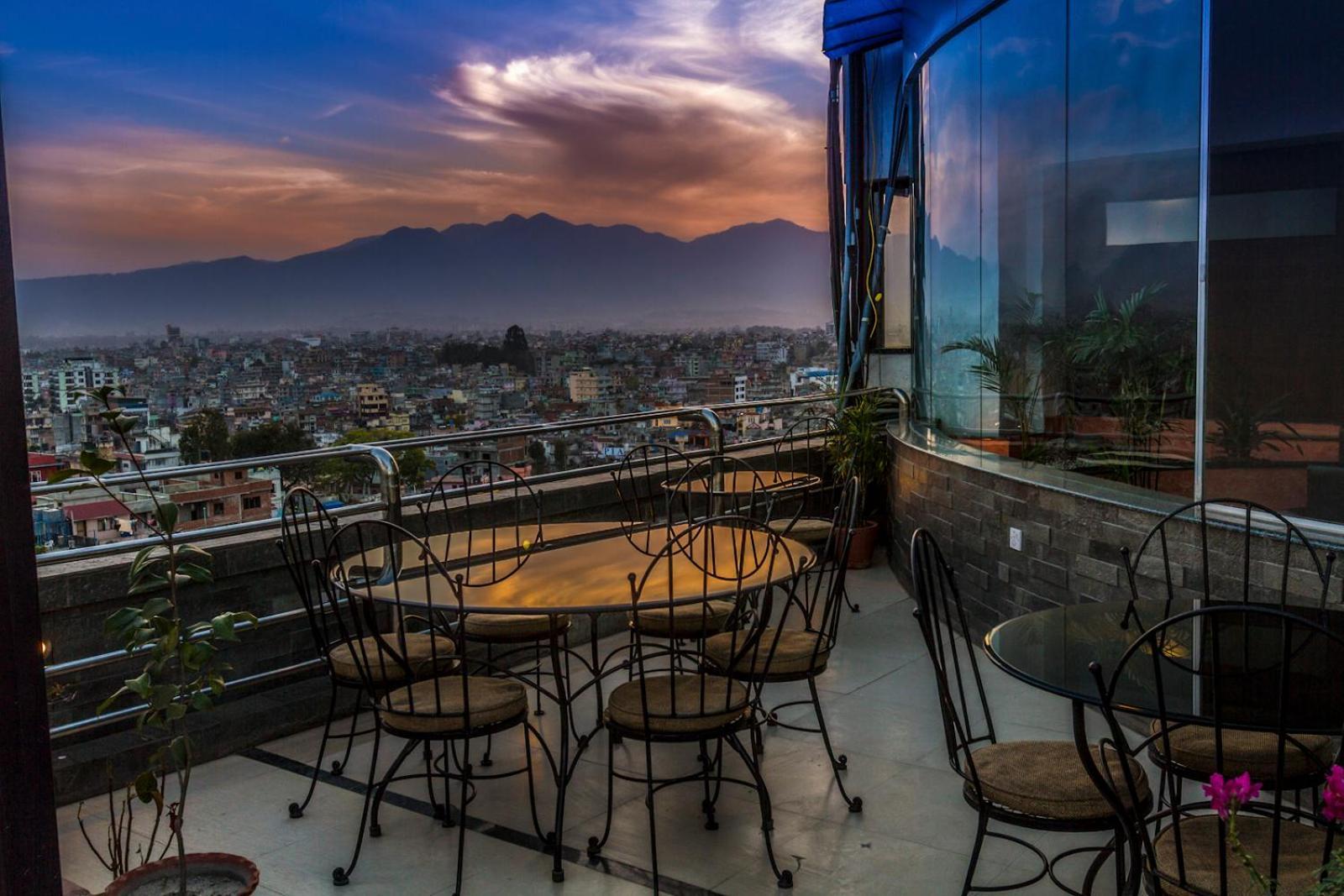 Airport Hotel Kathmandu Exterior photo